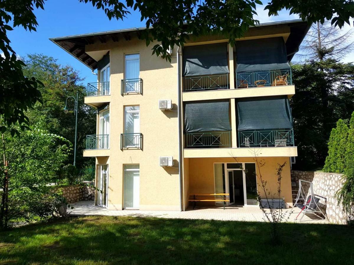 Sobe Emilija Hotel Veliko Gradište Kültér fotó