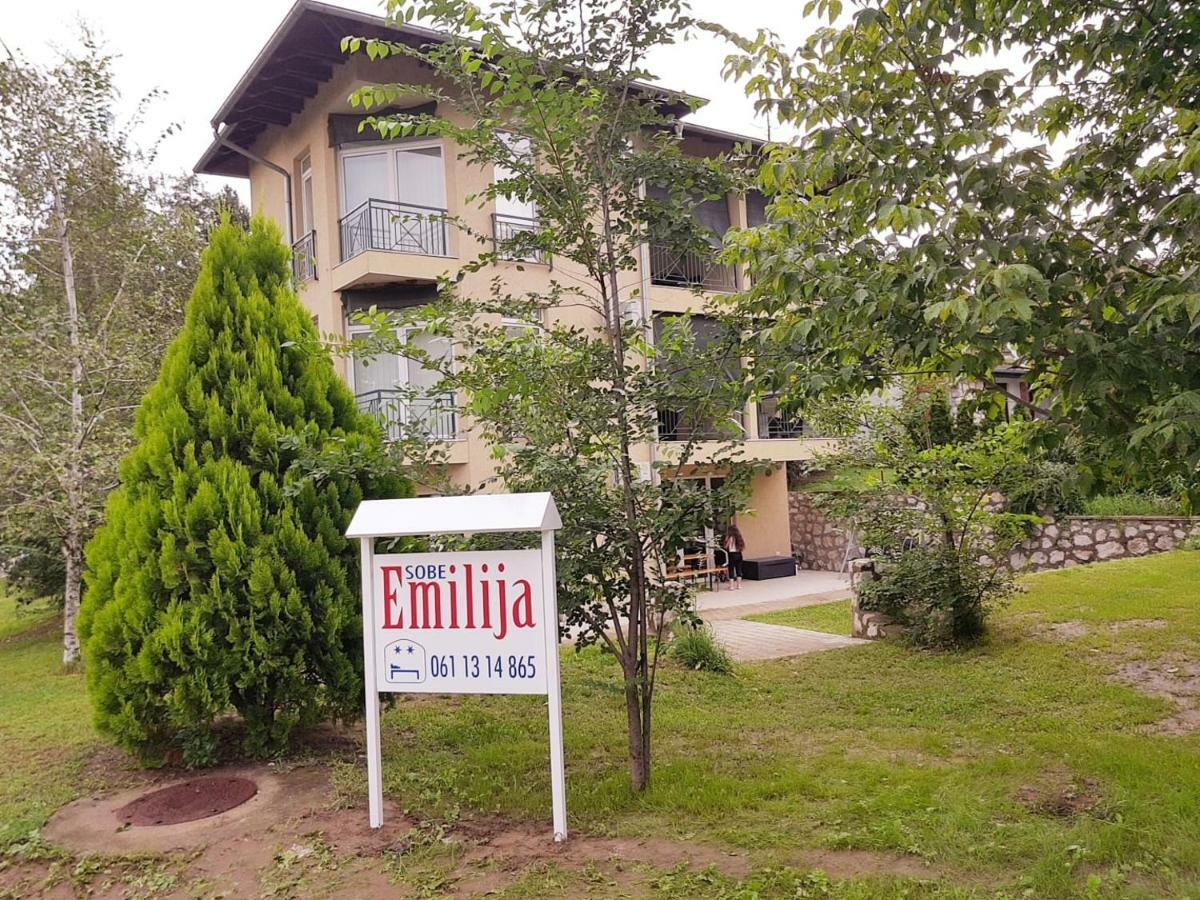 Sobe Emilija Hotel Veliko Gradište Kültér fotó