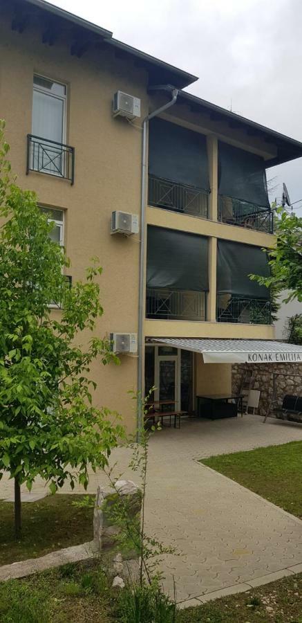Sobe Emilija Hotel Veliko Gradište Kültér fotó